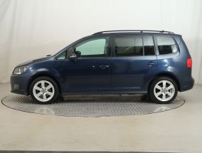 Volkswagen Touran - 2011