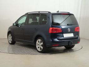 Volkswagen Touran - 2011
