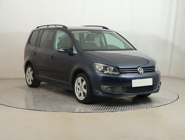 Volkswagen Touran 2011