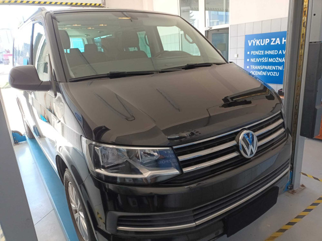 Volkswagen Caravelle 2015