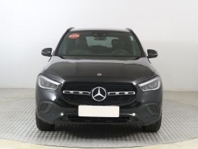 Mercedes-Benz GLA - 2022