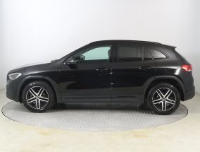 Mercedes-Benz GLA - 2022