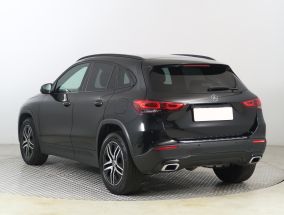 Mercedes-Benz GLA - 2022