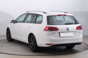 Volkswagen Golf - 2017