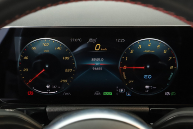 Mercedes-Benz GLA - 2021