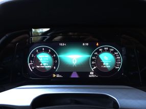 Volkswagen Golf - 2022