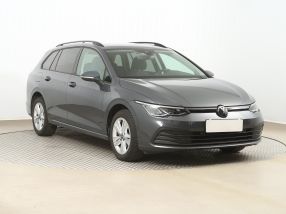 Volkswagen Golf - 2022