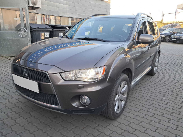 Mitsubishi Outlander 2012