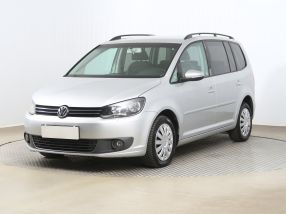 Volkswagen Touran - 2011