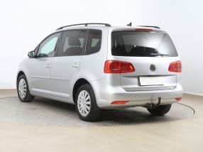 Volkswagen Touran - 2011