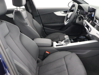 Audi A4 - 2023