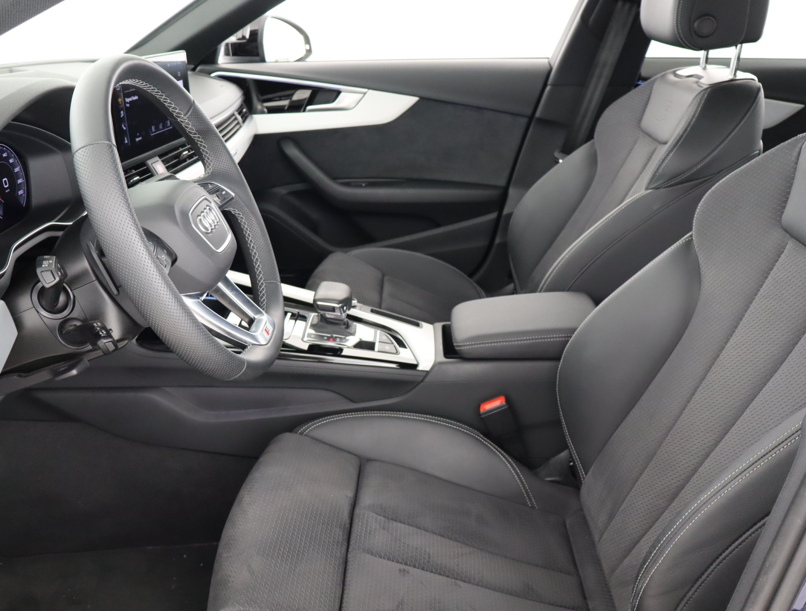 Audi A4 - 2023