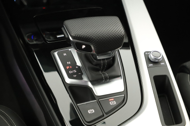 Audi A4 - 2023