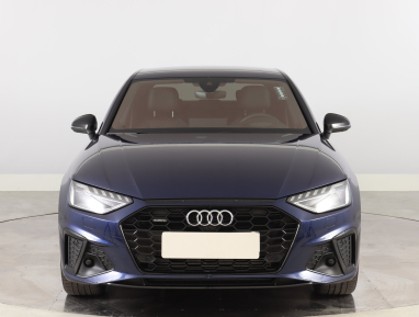 Audi A4 - 2023