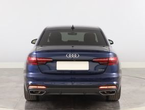 Audi A4 - 2023