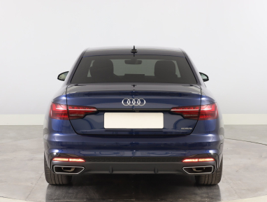 Audi A4 - 2023
