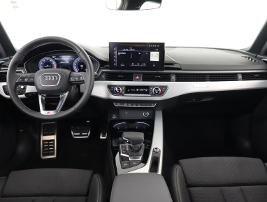 Audi A4 - 2023