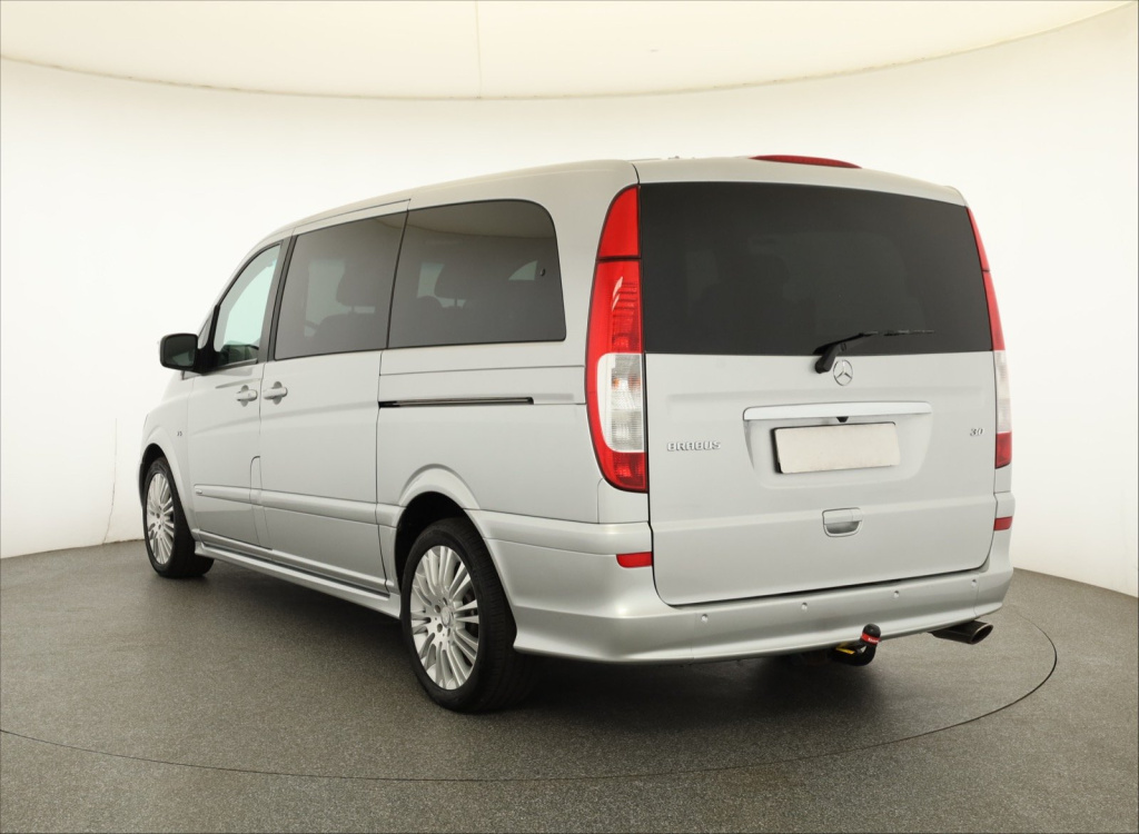 Mercedes-Benz Viano