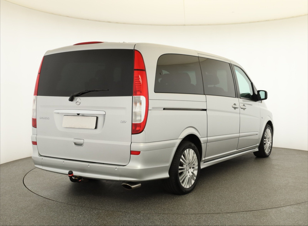 Mercedes-Benz Viano