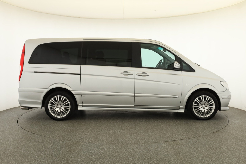 Mercedes-Benz Viano