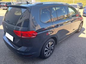 Volkswagen Touran - 2021