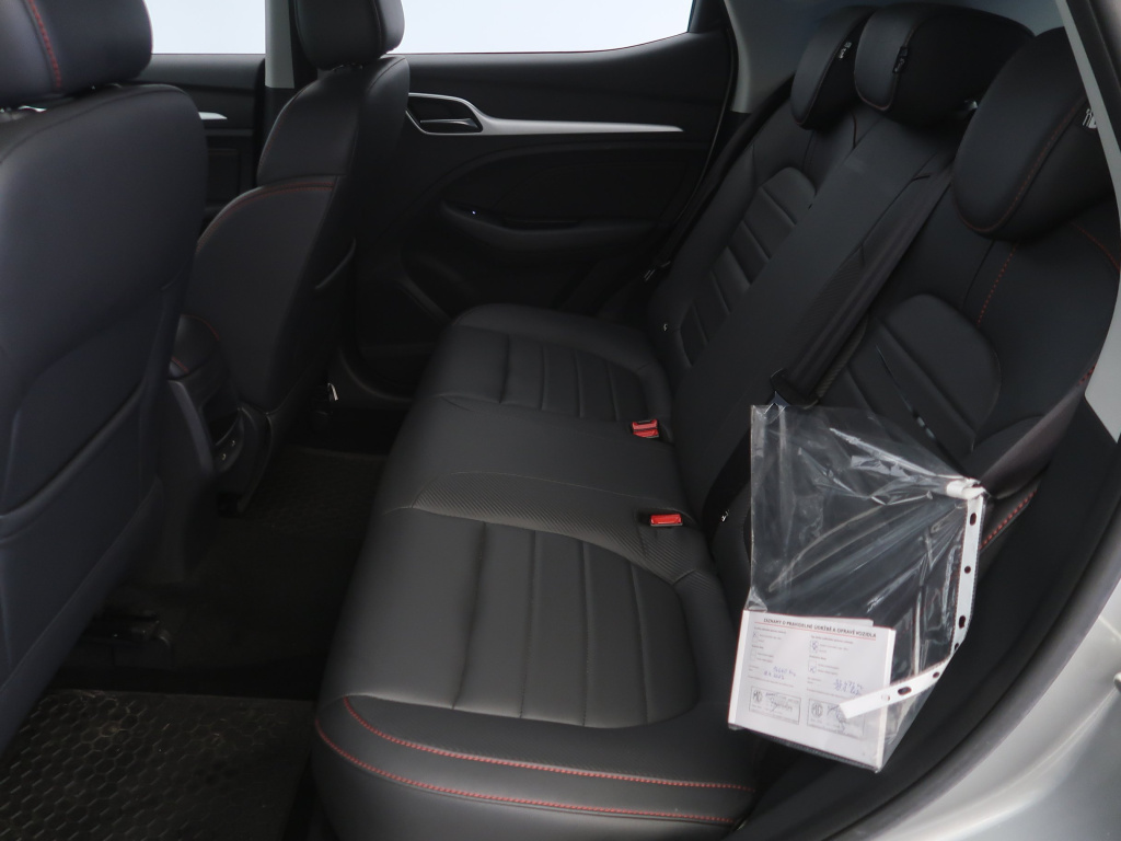 MG ZS SUV