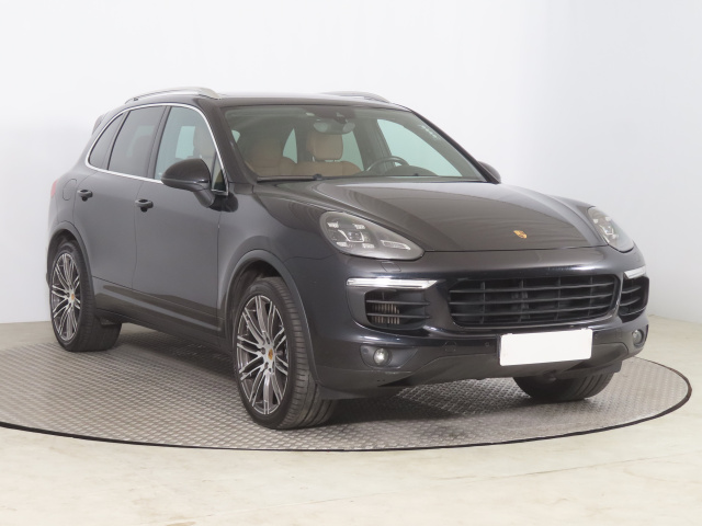 Porsche Cayenne 2016
