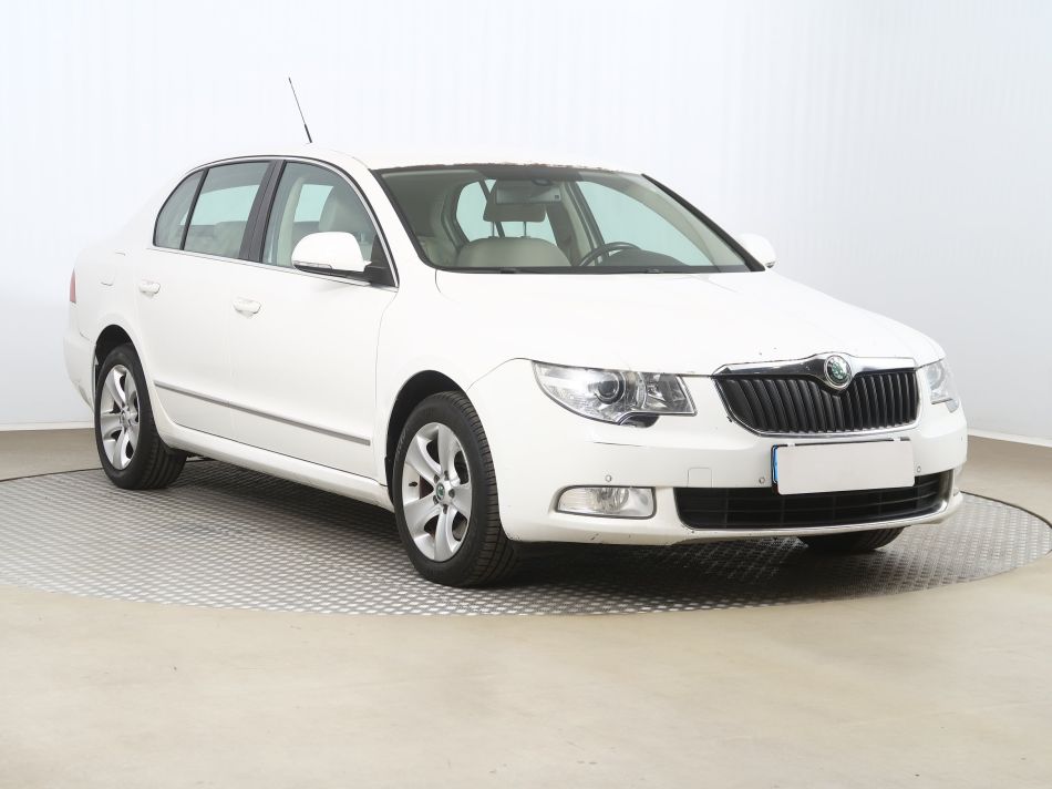 Skoda Superb - 2009