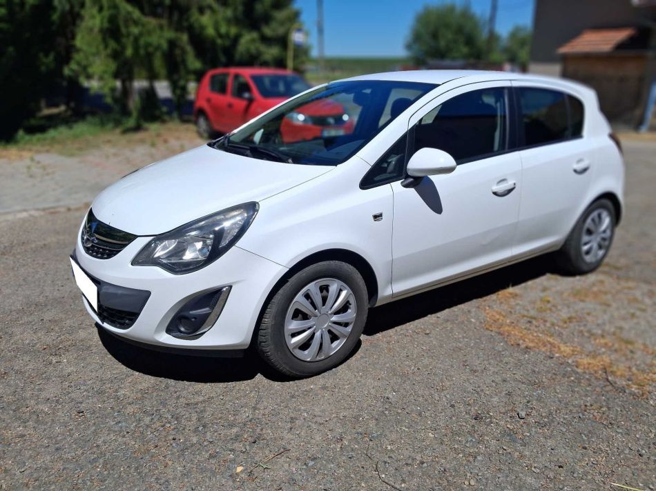 Opel Corsa - 2014