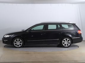Volkswagen Passat - 2010
