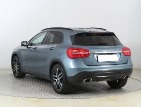 Mercedes-Benz GLA - 2014