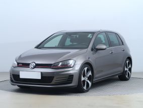Volkswagen Golf - 2015