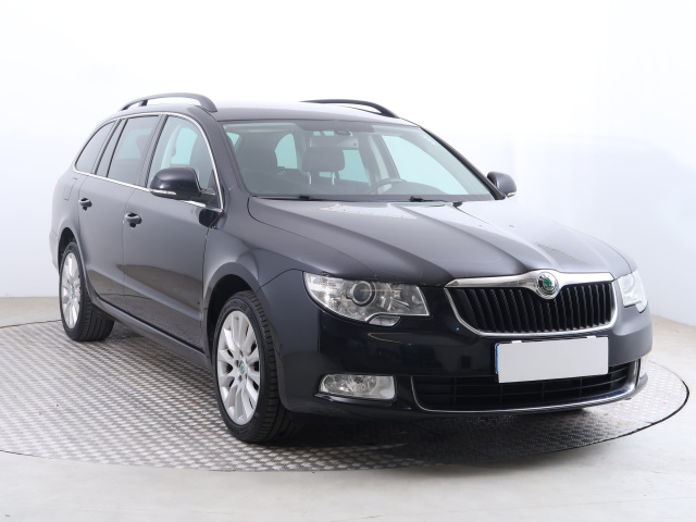 Škoda Superb 2013