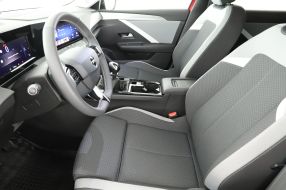 Opel Astra - 2024