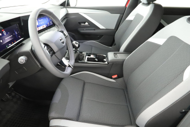 Opel Astra - 2024
