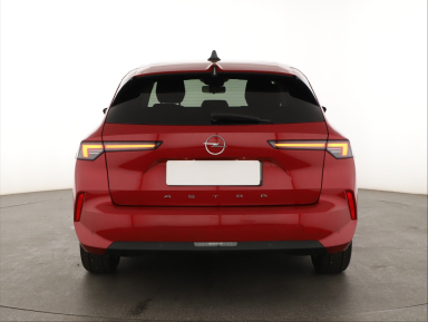 Opel Astra - 2024