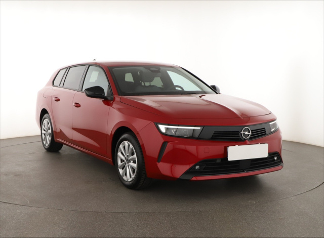 Opel Astra 2024