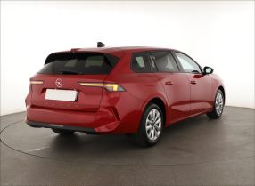 Opel Astra - 2024