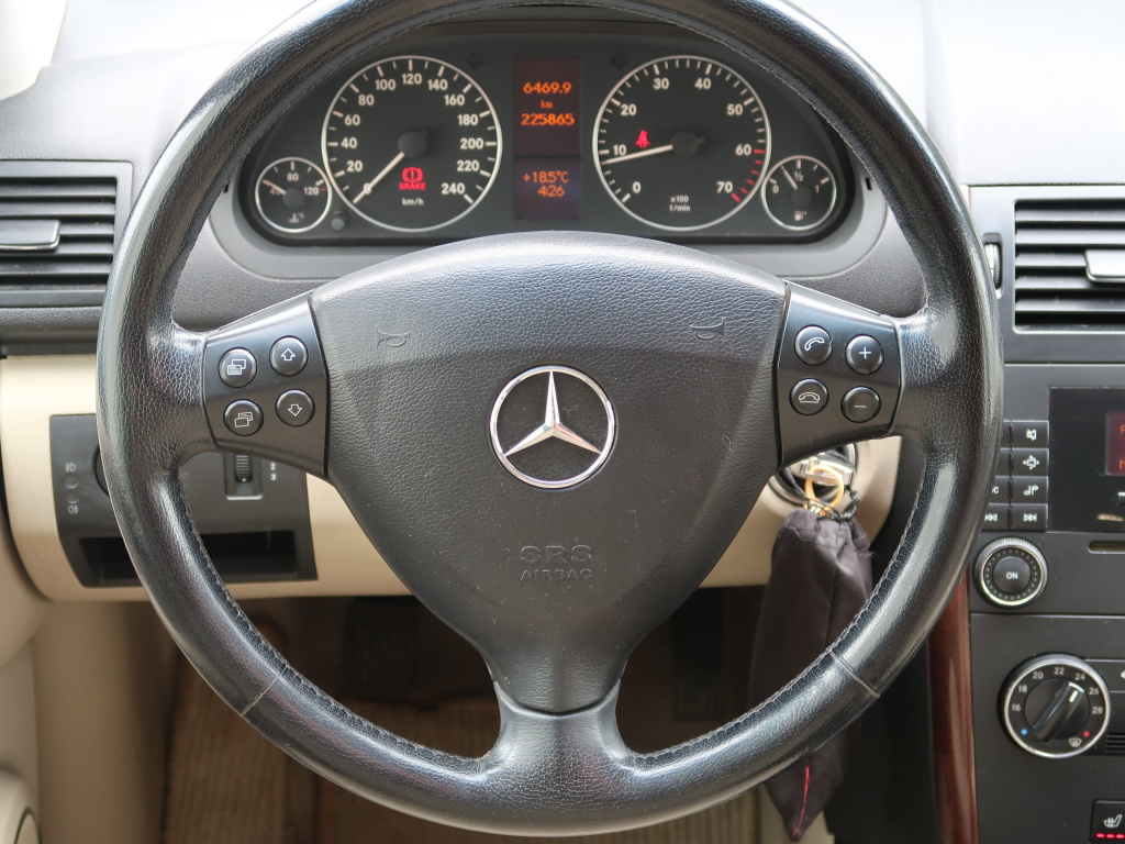 Mercedes-Benz A