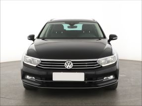 Volkswagen Passat - 2016