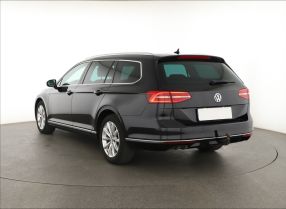 Volkswagen Passat - 2016