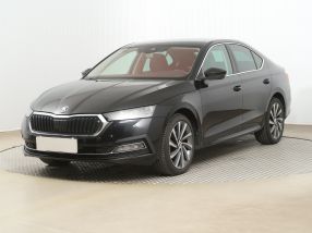 Škoda Octavia - 2023