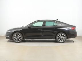 Škoda Octavia - 2023