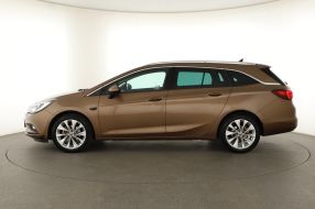 Opel Astra - 2016