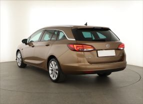 Opel Astra - 2016