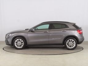 Mercedes-Benz GLA - 2019