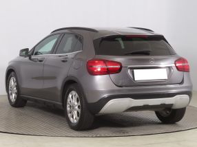 Mercedes-Benz GLA - 2019