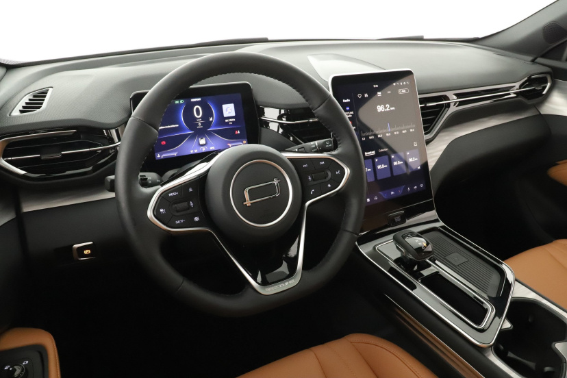 Bestune T90, 2025