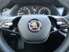 Škoda Octavia - 2023