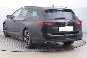 Opel Insignia - 2021